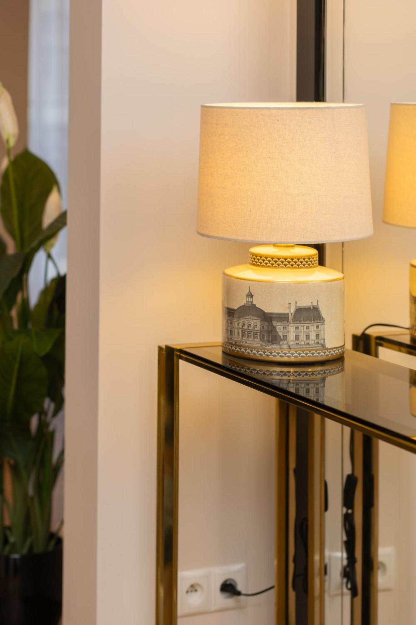 Lux Blue Moon Center Foksal By Renters Prestige Apartament Warszawa