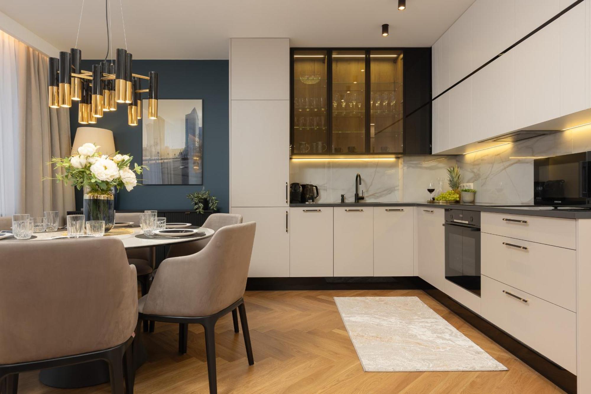 Apartament Lux Blue Moon Center Foksal By Renters Prestige
